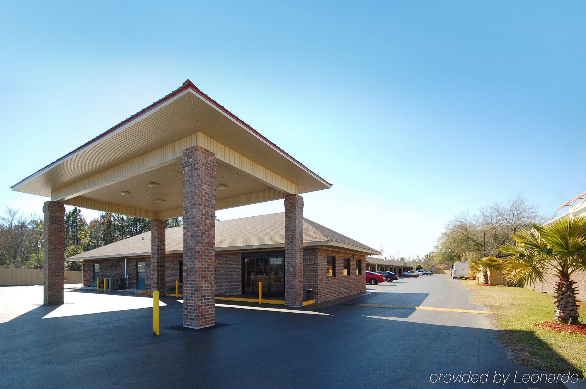 Red Roof Inn Baldwin Exterior foto